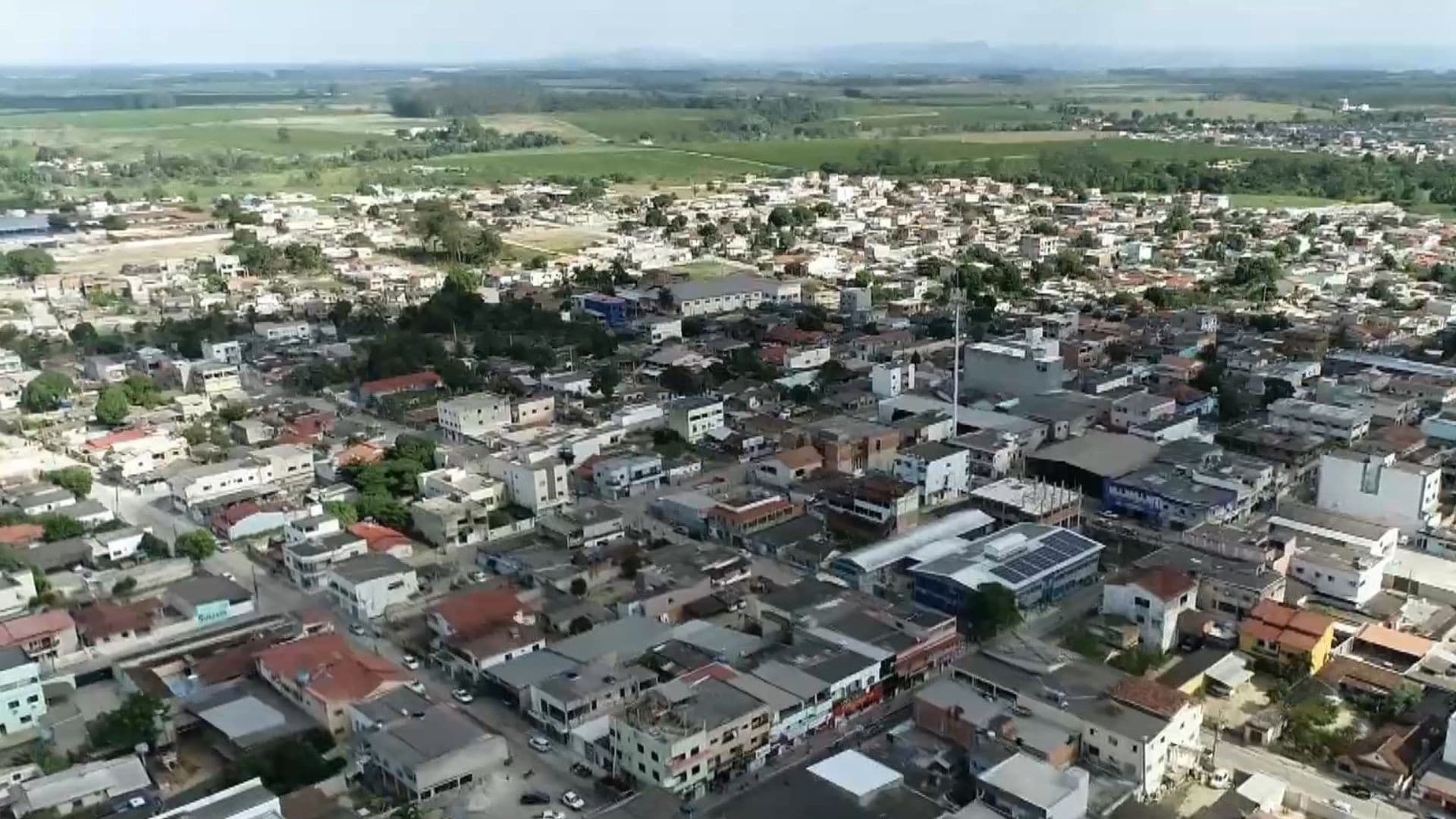 Mãe é detida no Espírito Santo acusada de queimar as mãos do filho de dez anos